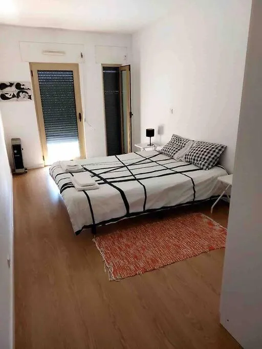 Modern And Spacious Apartment In Lisboa 0*,  Portugal
